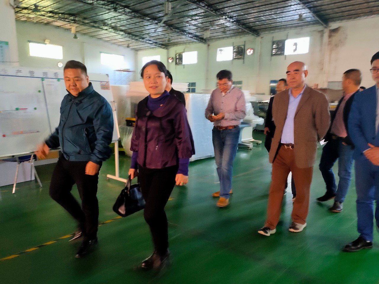 東城政法委領(lǐng)導(dǎo)率隊考察指導(dǎo)守門神科技集團“平安文化”建設(shè)情況