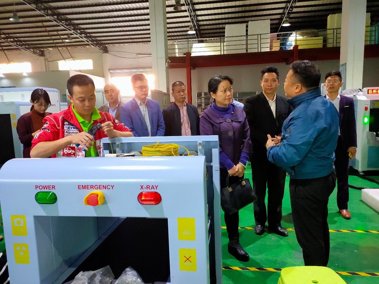 東城政法委領(lǐng)導(dǎo)率隊考察指導(dǎo)守門神科技集團“平安文化”建設(shè)情況